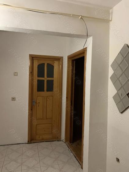 Apartament 3 camere - Foc?ani Sud- etaj 4 55 mp - 5