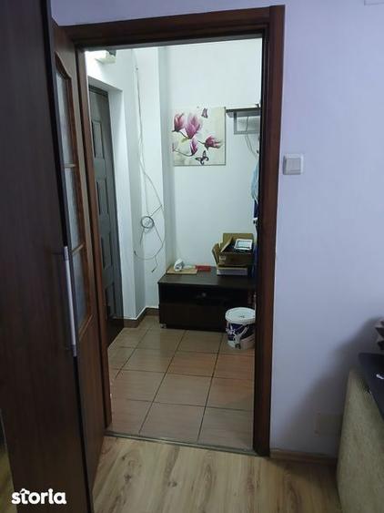 Inchiriez Garsoniera etaj 2 str Alion - 5