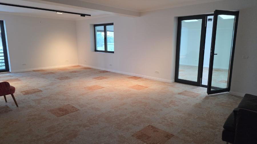  🏢 SPAȚIU PROFESIONAL MODERN – TEI, Parter clădire  2025 | 95mp.+ Terasă 47mp. - 10