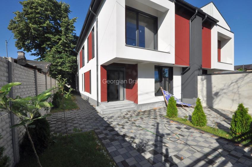 Chitila zona Cartierul German duplex 5 camere 3 bai, sup 140 mp