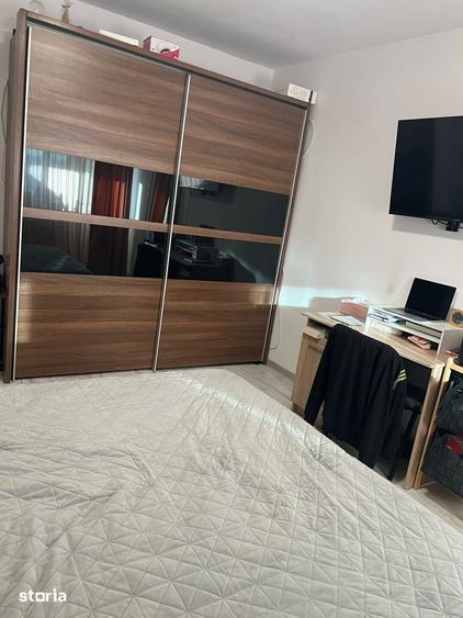 Apartament cu 2 camere decomandat, mobilat în Central