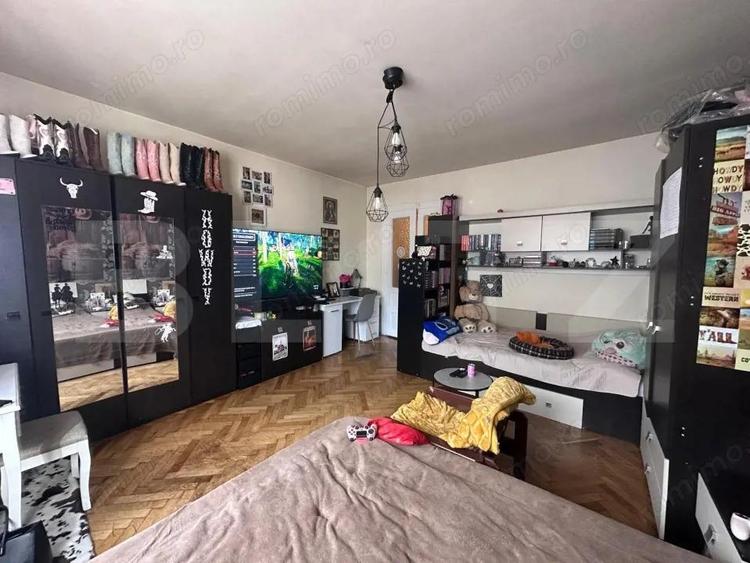 Apartament in casa Cartierul ?chei, zona Pia?a Unirii - 13