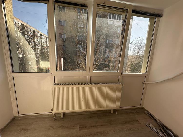 Vanzare apartament 3 camere Drumul Taberei Frigocom - 3