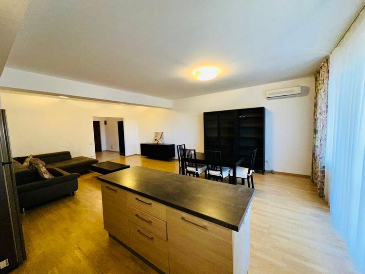 Aleea Privighetorilor 4 camere decomandate (ne)mobilat complet etaj 2/S+P+7 - 3