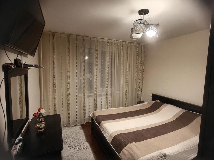 Inchiriez apartament 2 camere zona centrala - 4