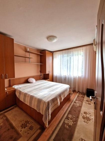 Ghencea intersectie cu Brasov-2camere-360 Euro-Comision 0% - 3