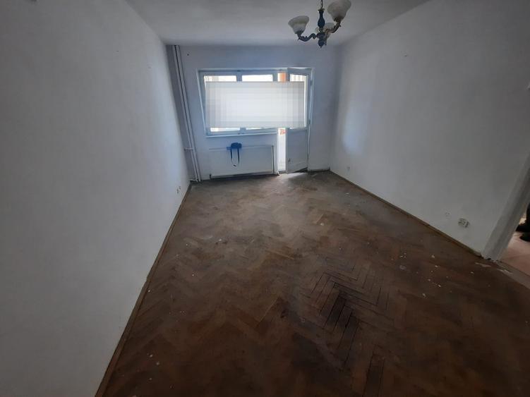 Apartament cu 2 camere decomandat, zona Alexandru cel Bun - 4
