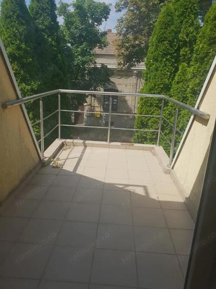 Ofer la inchiriere SAD zona centrala Balcescu-Rusu Sireanu, P+1+M, 200 mp utili, 10 camere + 4 bai - 11