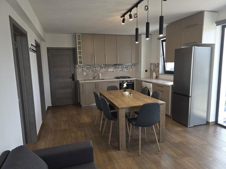 Apartament cu doua camere de lux in casa la 1 km de VIVO Mall - 1