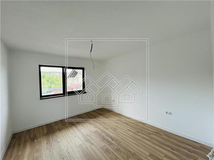 Casa de vanzare in Sibiu - 121 mp utili + 247 mp teren - 17