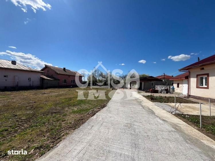 Casa parter + anexa renovata cu teren la strada - 3