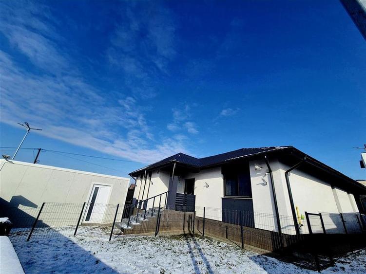 Vanzare URGENTA – Casa + pret negociabil - 20