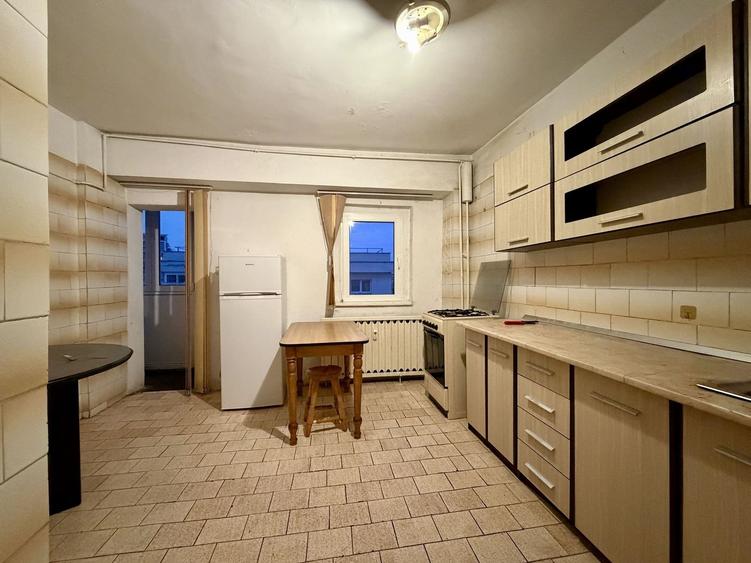 3 camere 82.4 mp Aviatiei etaj 4 - 2