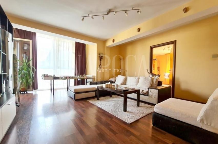 Apartament 3 camere de vanzare in Nufarul Oradea, Oradea