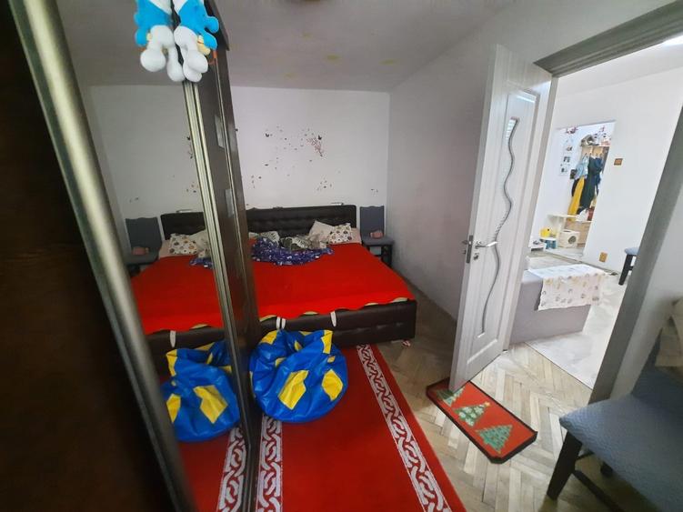 Apartament 3 camere, etajul 2/4, zona Tatarasi - Ateneu - 4