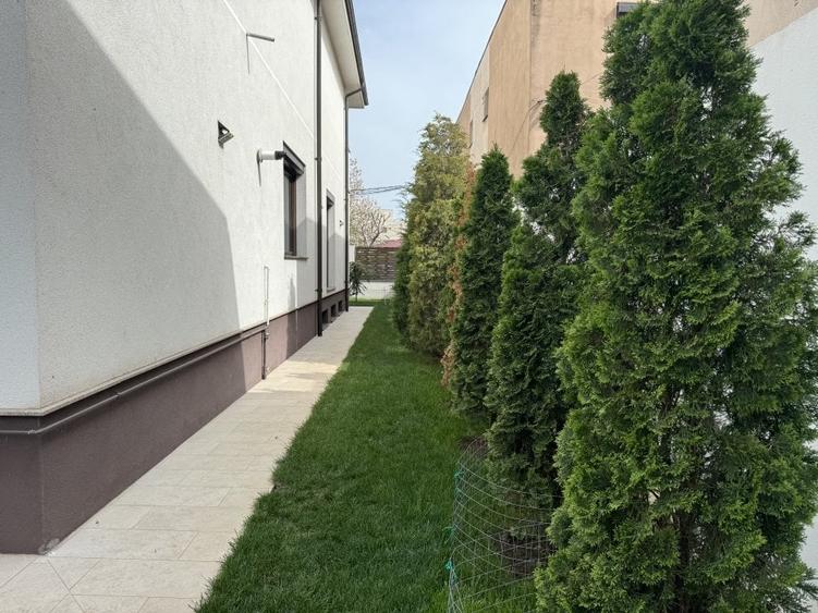 Vând vilă de lux S+P+et1 - 5