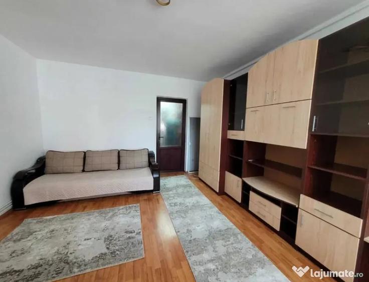 Garsonieră semidecomandată în Gării