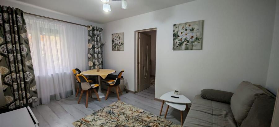 Apartament 2 camere Hunedoara - 1