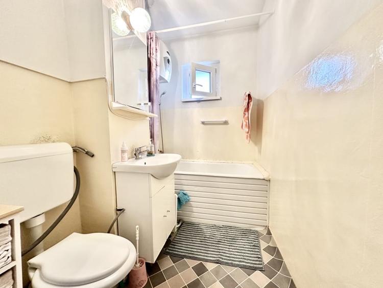 Apartament cu 3 camere semidecomandat mobilat - zona Girocului - 15