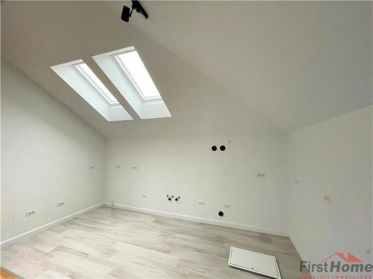 Penthouse, etaj1, 200 mp, MOBILAT SI UTILAT DE LUX, centru - 12