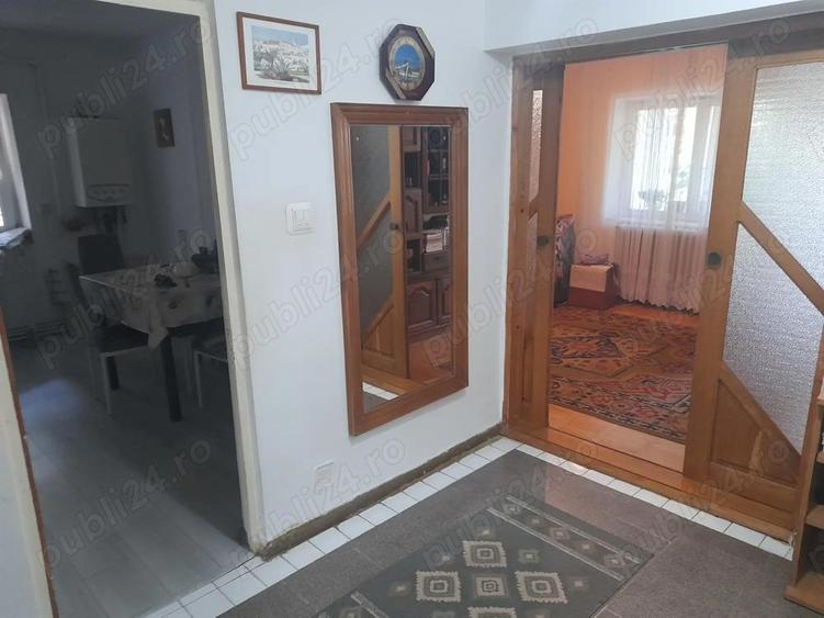 Apartament clasic ?i spa?ios de vanzare Etaj 1, langa Pia?a Centrala din Caransebes - 9
