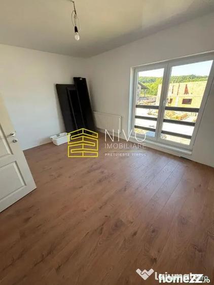 Casă cu 4 camere cu Teren 350 Mp în Livezeni