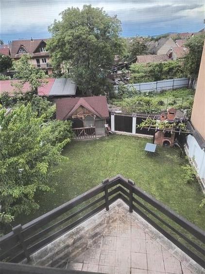 Vila deosebita cu spatiu de curte, situata in cartierul Florilor, Brasov - 30