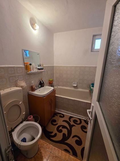 Apartament de vanzare - 4