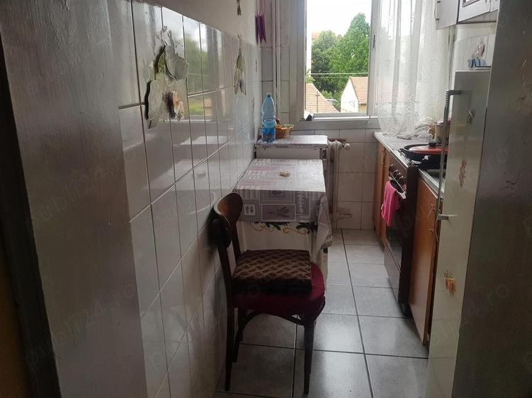 Vand apartament cu 2 camere - 2