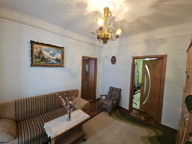 3 cam in Vila | 70 mp | 2 boxe 10 mp | Pod 30 mp | Decebal | Alba Iulia - 9