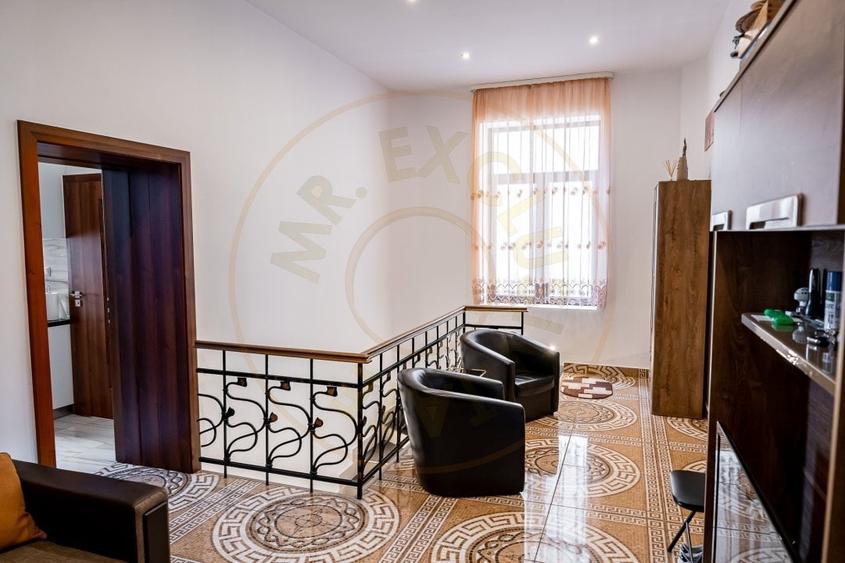 De Vanzare Apartament in casa Central - 6