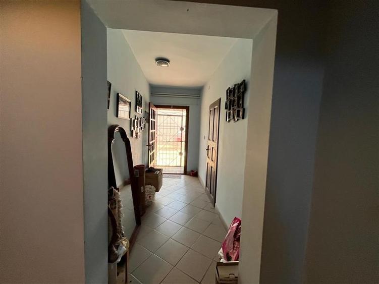 Lugoj,  Vila P+2E+M ,  656 Mp., Construiti, Posibilitate De Investitie, Zona 0 - 31