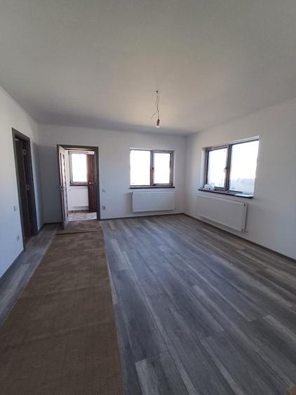 Casa de vanzare - 25