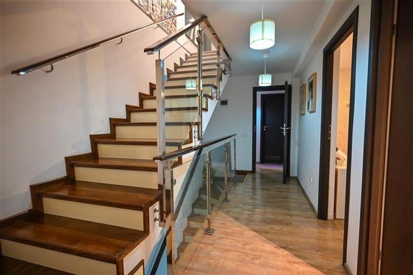 FILM&3D! Resedinta notabila, in pretiosul areal:Drumul Poienii,Centru Istoric Me - 31