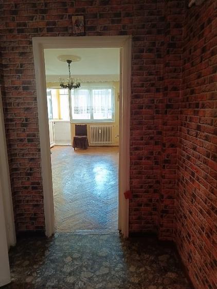 Apartament 4 camere ultracentral , etaj 3/4, Aleea Nucului - 7