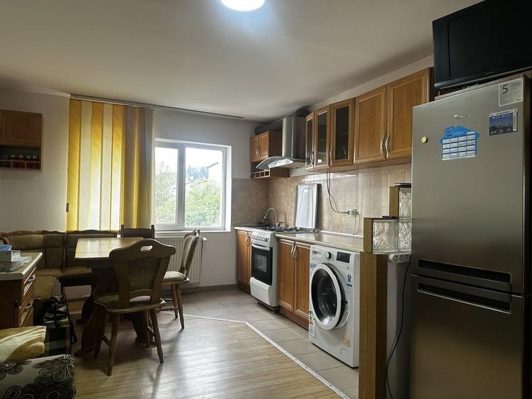 Vand apartament cu 2 camere - 1