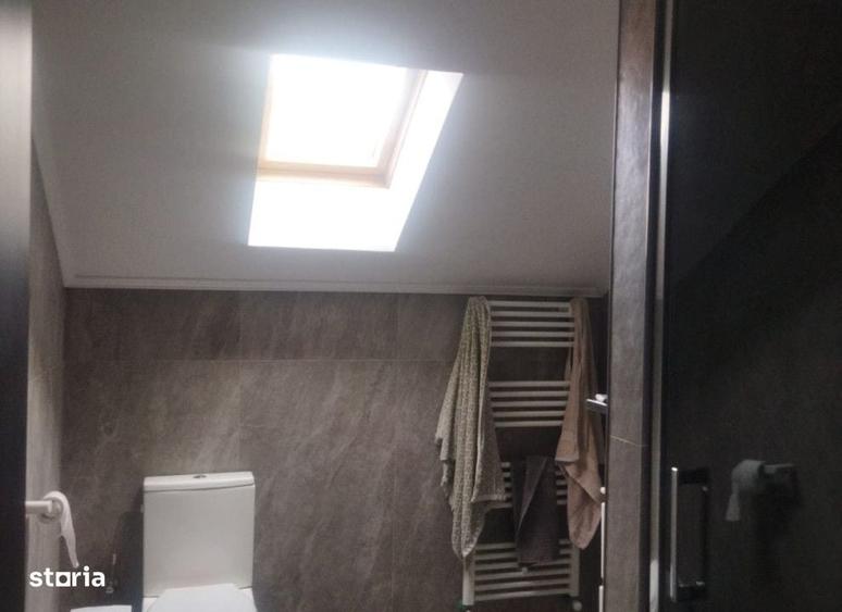 Casă cu 4 camere cu Teren 395 Mp în Galata