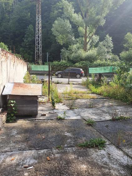 Casă cu Teren 327 Mp în Central
