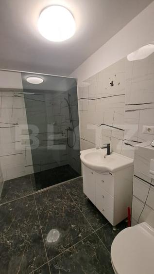 Garsonieră decomandată, mobilată în Tractorul