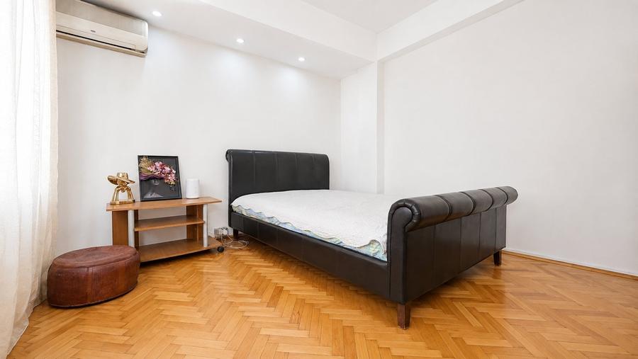 Casă / Vila de vanzare Stefan cel Mare - 380 mp teren - 452 mp utili, Rezidentia - 23