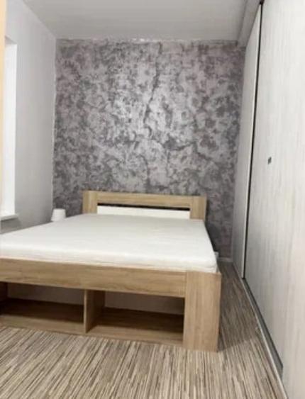 Apartament cu 2 camere semidecomandat în P-ța Romană