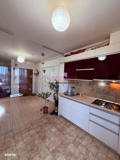 Apartament cu 2 camere, mobilat în Central — fotografia 3