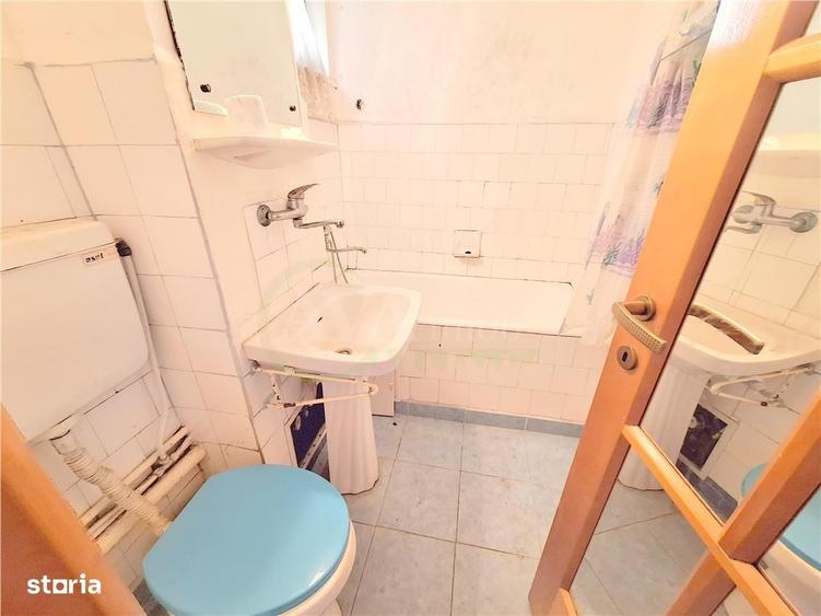 Apartament 2 semidecomandate, etaj 3 din 4, zona Miron Costin - 1