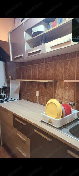 Garsonieră decomandată în Central