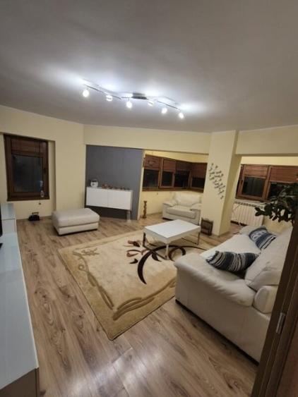 Apartament cu 2 camere decomandat, mobilat în Tomis II