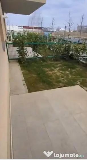 Apartament cu 2 camere semidecomandat în Titan
