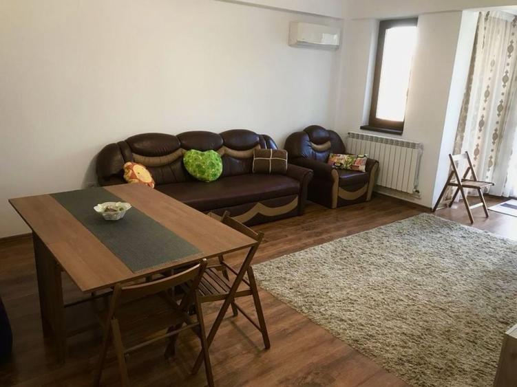 Apartament cu 2 camere în Palazu Mare