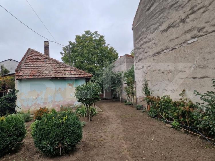 Teren Construcții intravilan de 320 mp, în Titulescu