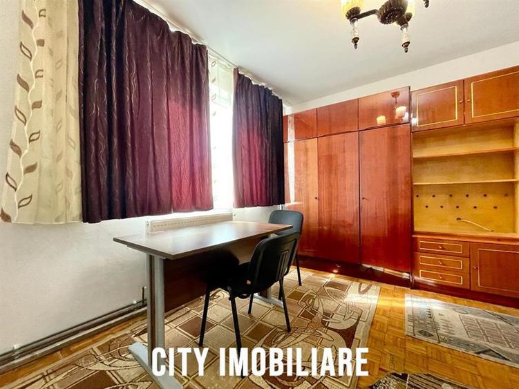 Apartament cu 2 camere semidecomandat, mobilat în Horea