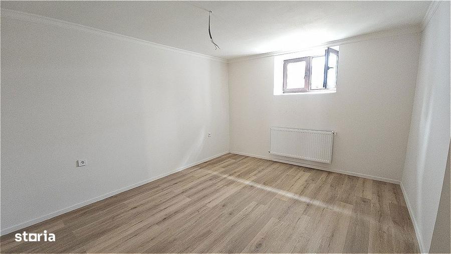 Casă cu 4 camere cu Teren 299 Mp în Mărăști